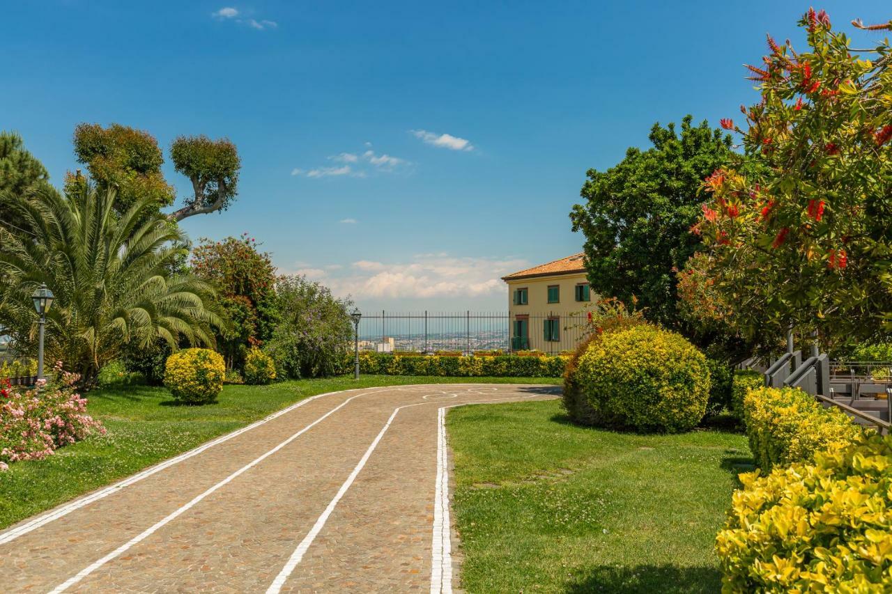 Culture Hotel Villa Capodimonte Νάπολη Εξωτερικό φωτογραφία